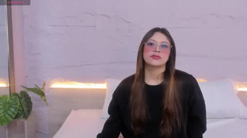 Snapshot of lanna_18_ chatting on 10, 2, 2026 Lanna online show from 10, 2, 2026