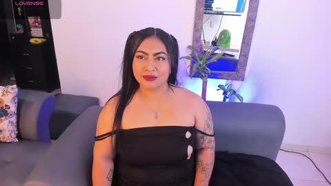 lapeligrosa_ online show from 15, 1, 2025