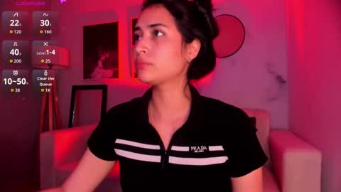 Lara Madisson online show from 12, 11, 2025