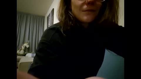 Little online show from 28, 1, 2025