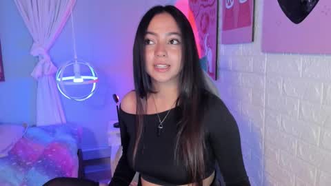 lara online show from 17, 9, 2025