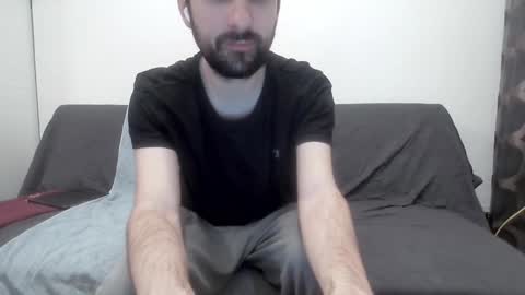 Snapshot of laraaan chatting on 16, 12, 2024 laraaan online show from 16, 12, 2024