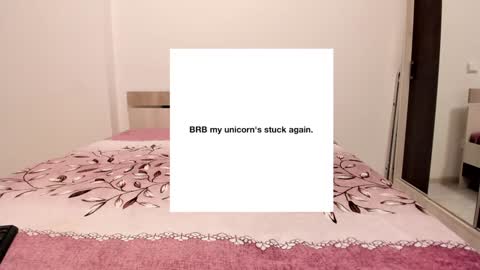 Snapshot of laracara chatting on 12, 1, 2025 Lara online show from 12, 1, 2025