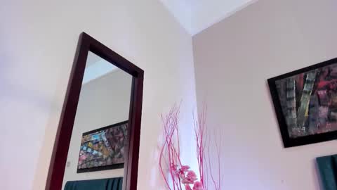  Lara Gold  online show from 4, 2, 2026