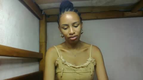 larah98 online show from 20, 2, 2026