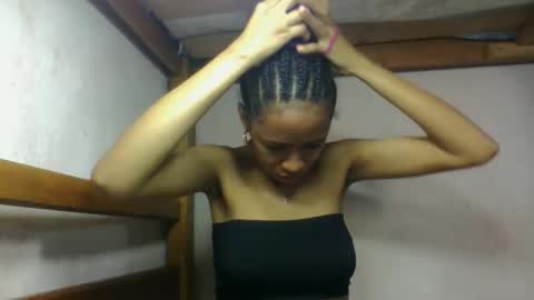 larah98 online show from 22, 2, 2026