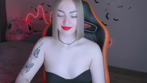 LaraKrein lk online show from 3, 11, 2025