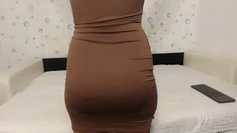 larataylorrr online show from 9, 10, 2025