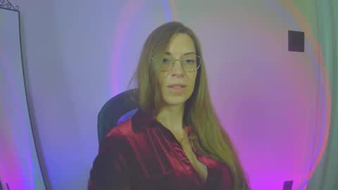 Snapshot of larawintersxxx chatting on 27, 10, 2025 larawintersxxx online show from 27, 10, 2025