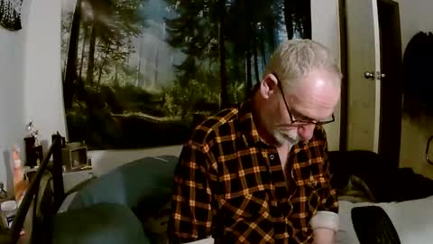 Larbie online show from 21, 10, 2025