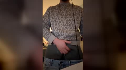 largedick1331 online show from 19, 12, 2025