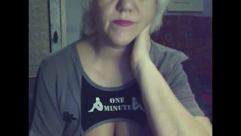 larisaq4ugo24 online show from 10, 1, 2025