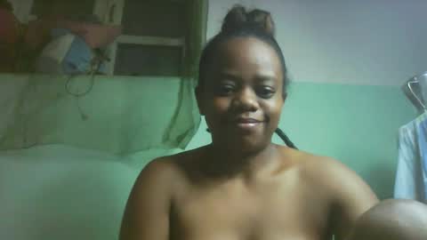 larissa645771 online show from 10, 10, 2025