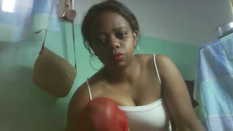 larissa645771 online show from 15, 11, 2025