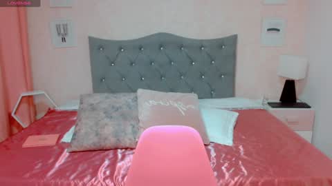 Larissas online show from 16, 1, 2025