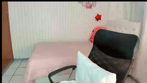 Larissas online show from 11, 9, 2025