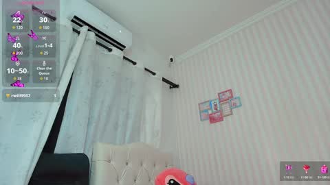 Larissas online show from 30, 9, 2025