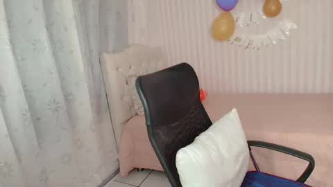 Larissas online show from 28, 10, 2025