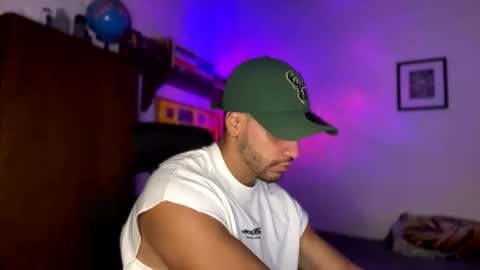 andrew online show from 25, 12, 2024