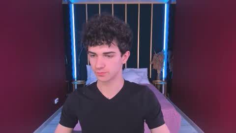 Snapshot of larry_project chatting on 9, 11, 2025 Larry online show from 9, 11, 2025