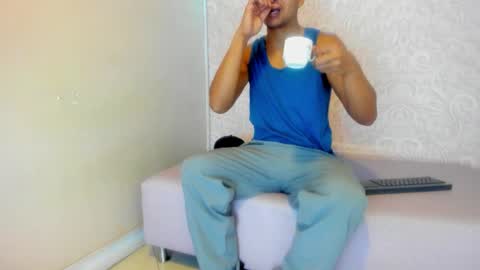 LARRY online show from 12, 1, 2026