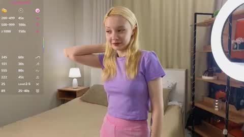 Emilia for my friends Amy online show from 15, 11, 2025