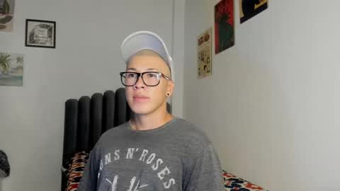 lass_nazar online show from 2, 10, 2025