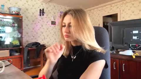 Amelia online show from 12, 3, 2026