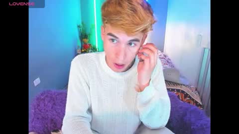 Snapshot of latin_boysxxx_ chatting on 10, 3, 2026 latin_boysxxx_ online show from 10, 3, 2026