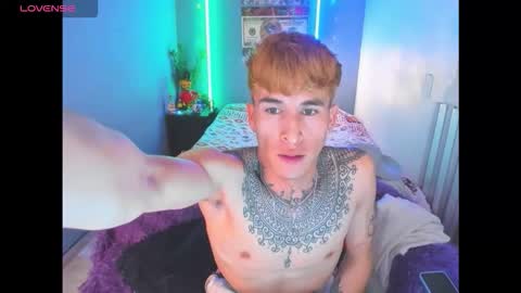 Snapshot of latin_boysxxx_ chatting on 11, 3, 2026 latin_boysxxx_ online show from 11, 3, 2026