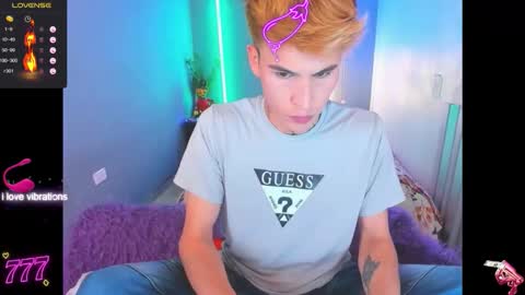 Snapshot of latin_boysxxx_ chatting on 19, 3, 2026 latin_boysxxx_ online show from 19, 3, 2026