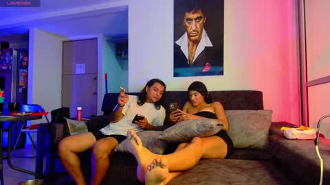 Snapshot of latin_couple77 chatting on 5, 2, 2025 Sara y Andy online show from 5, 2, 2025