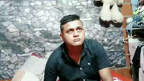 Snapshot of latin_hornycouple chatting on 31, 12, 2024 latin_hornycouple online show from 31, 12, 2024