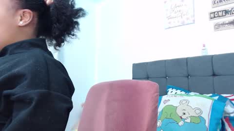 Snapshot of latin_rihanna_j chatting on 8, 11, 2025 karen online show from 8, 11, 2025