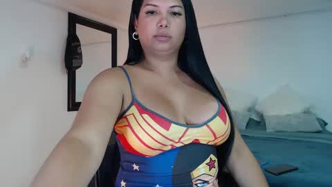 FLOR SALVAJE online show from 23, 9, 2025