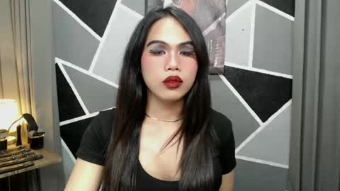 latinahugecock online show from 24, 2, 2025