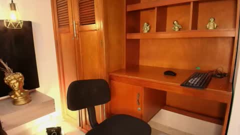 latinblack_98 online show from 12, 1, 2026