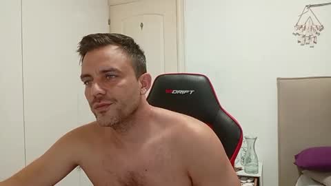 Snapshot of latinboyblue chatting on 11, 9, 2025 LatinBlueBoy online show from 11, 9, 2025