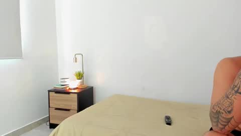 Snapshot of latinevil chatting on 11, 1, 2025 Mistress Maddie and Master Jordan  online show from 11, 1, 2025