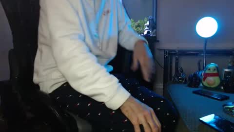 latinlover513 online show from 19, 2, 2025