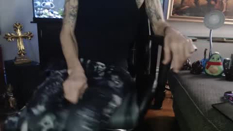 latinlover513 online show from 24, 2, 2025