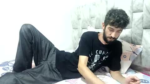 latinlustandfrenchkiss online show from 1, 12, 2025