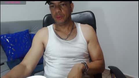 Snapshot of latinmartin254 chatting on 14, 3, 2026 latinmartin254 online show from 14, 3, 2026