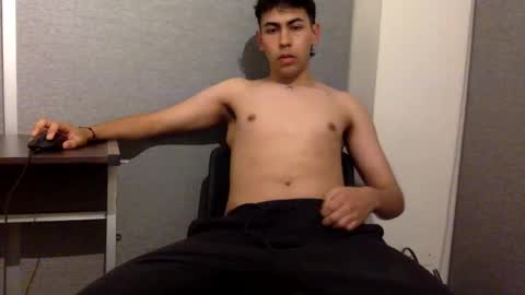 Snapshot of latino_boy266 chatting on 23, 9, 2025 latino_boy266 online show from 23, 9, 2025