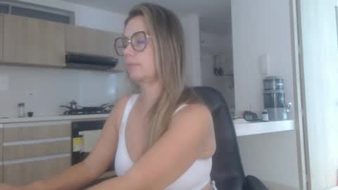 latinpaprika online show from 7, 11, 2025