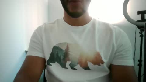 Snapshot of latinromeo1a chatting on 6, 10, 2025 latinromeo1a online show from 6, 10, 2025