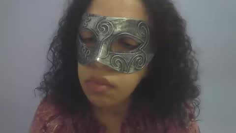 latraviata923581 online show from 20, 11, 2025