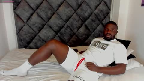 LEANDRO online show from 19, 10, 2025