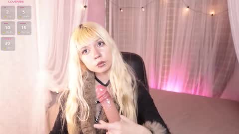 laukyubey1 online show from 14, 1, 2026