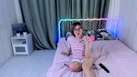 Snapshot of launakohan chatting on 14, 11, 2025 Kylie online show from 14, 11, 2025